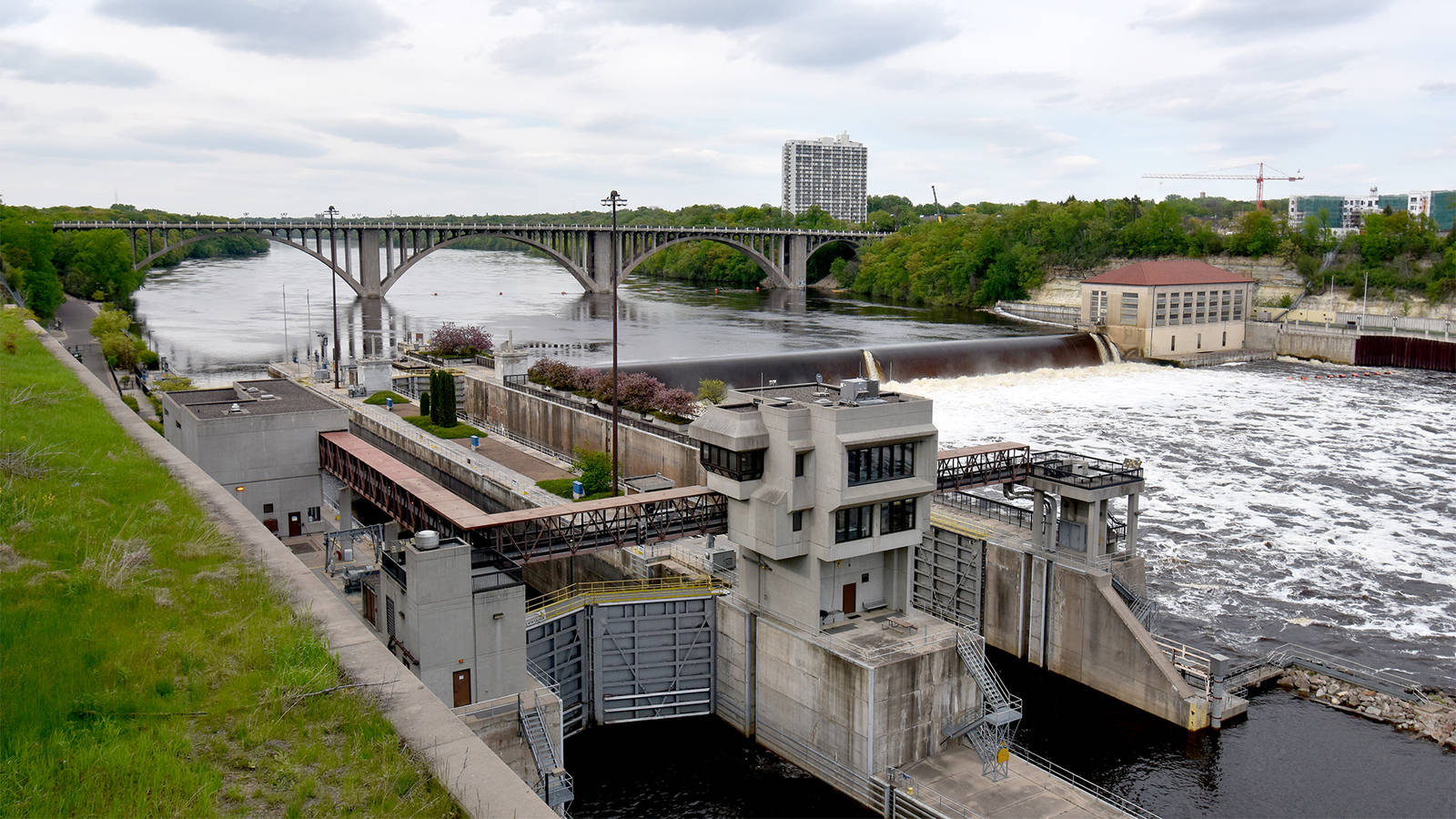 <p>Lock and Dam #1 today.</p>