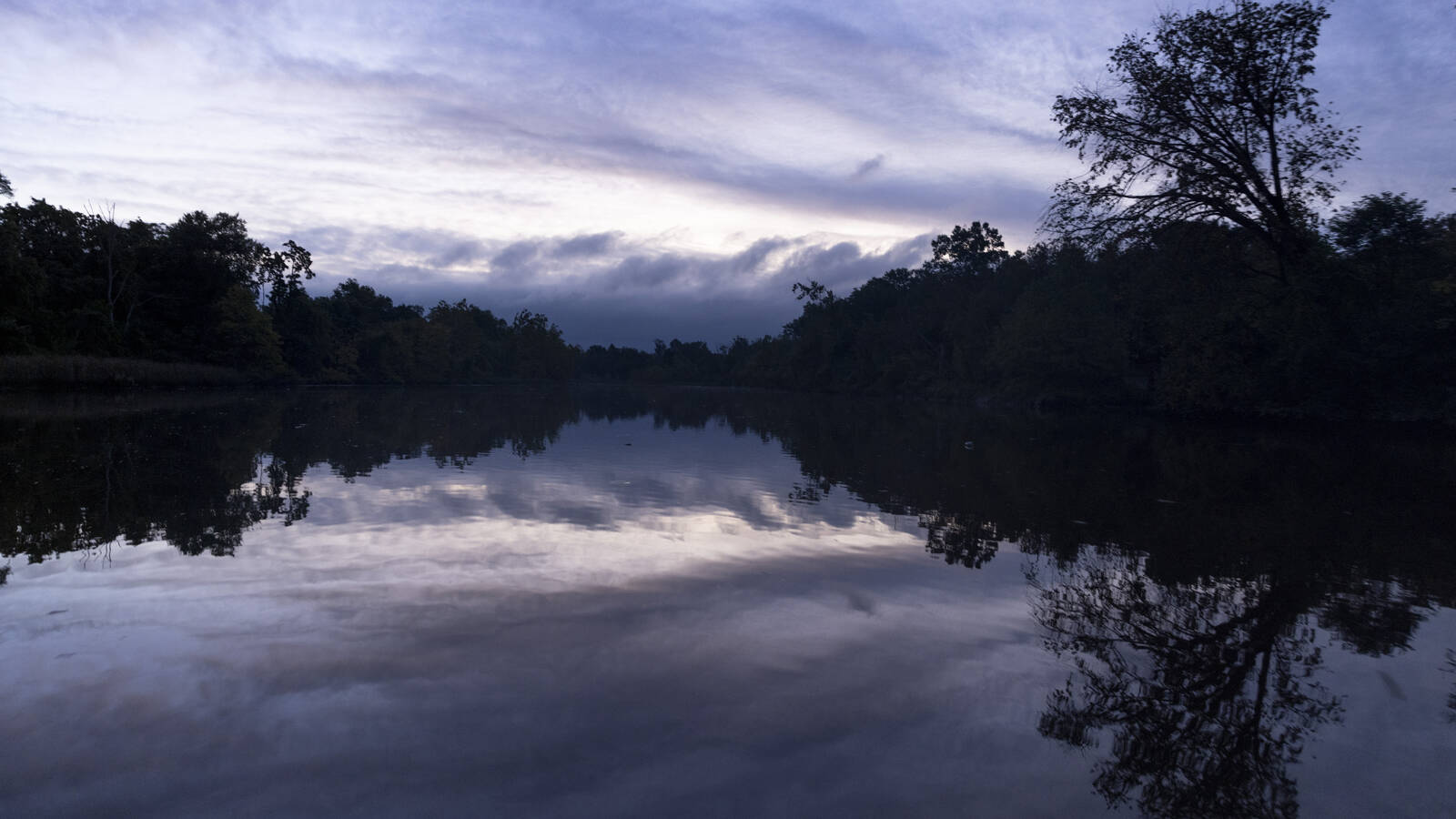 <p>The Anacostia River stretches for 8.5 miles, carving through the 1,100-acre Anacostia Park in southeast Washington, D.C.</p>